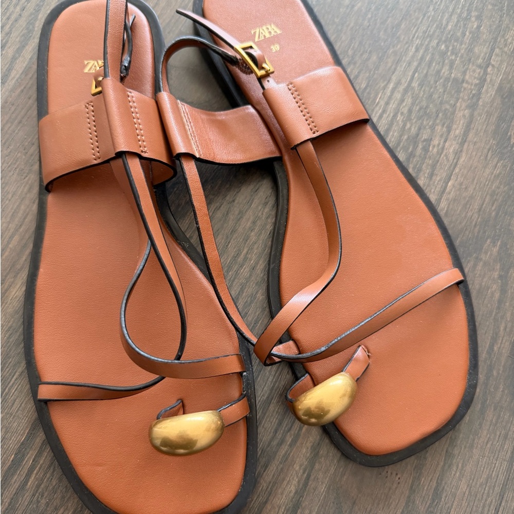 Zara Brown Leather Slingback Toe-Ring Sandals size 8 1/2 - 39EU - Picture 2 of 4